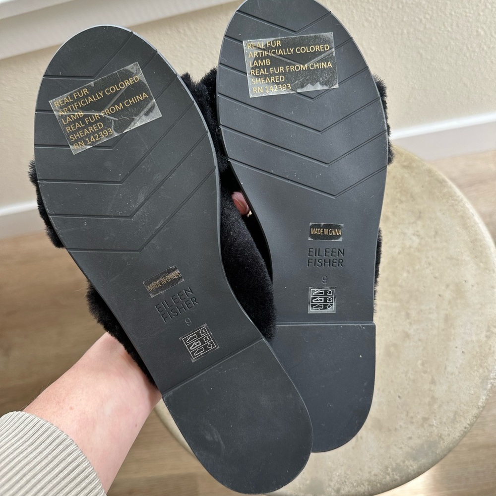 Eileen Fisher Cross Shearling Slipper - Picture 6 of 6
